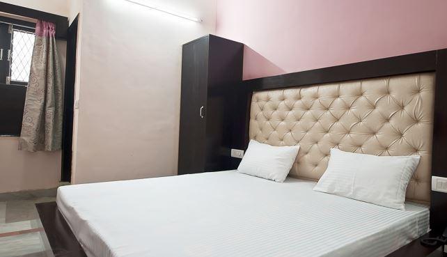 Ajay Guest House Нью-Дели Экстерьер фото